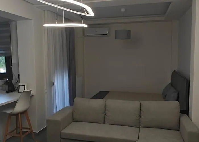 Ina's Crib ゲストハウス 3*